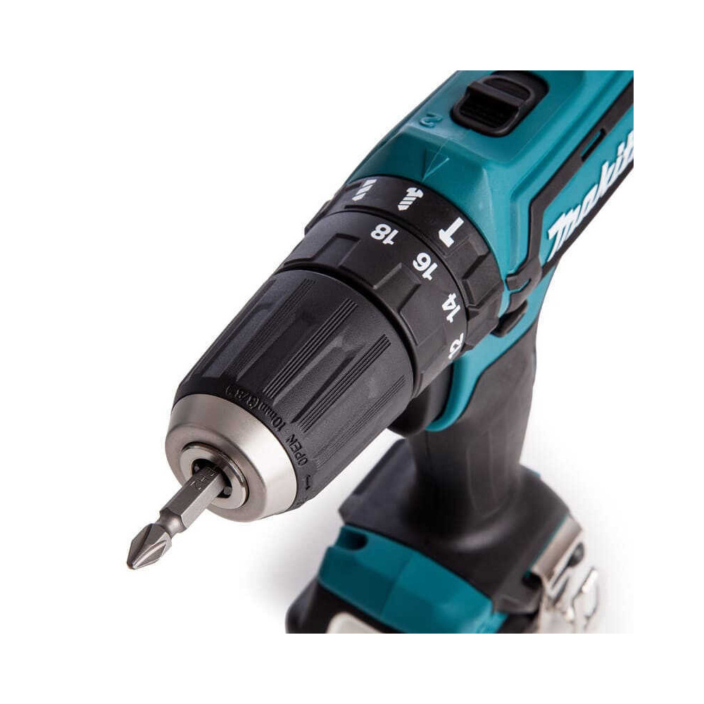 Pack combine perceuse HP331D et aspirateur CL106FD Makita CLX214X1