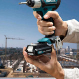 Combopack perceuse visseuse percussion visseuse chocs Makita CLX202AJ