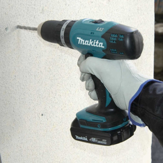 Combopack 4 outils sans fil 18V lxt Makita DLX4057X1