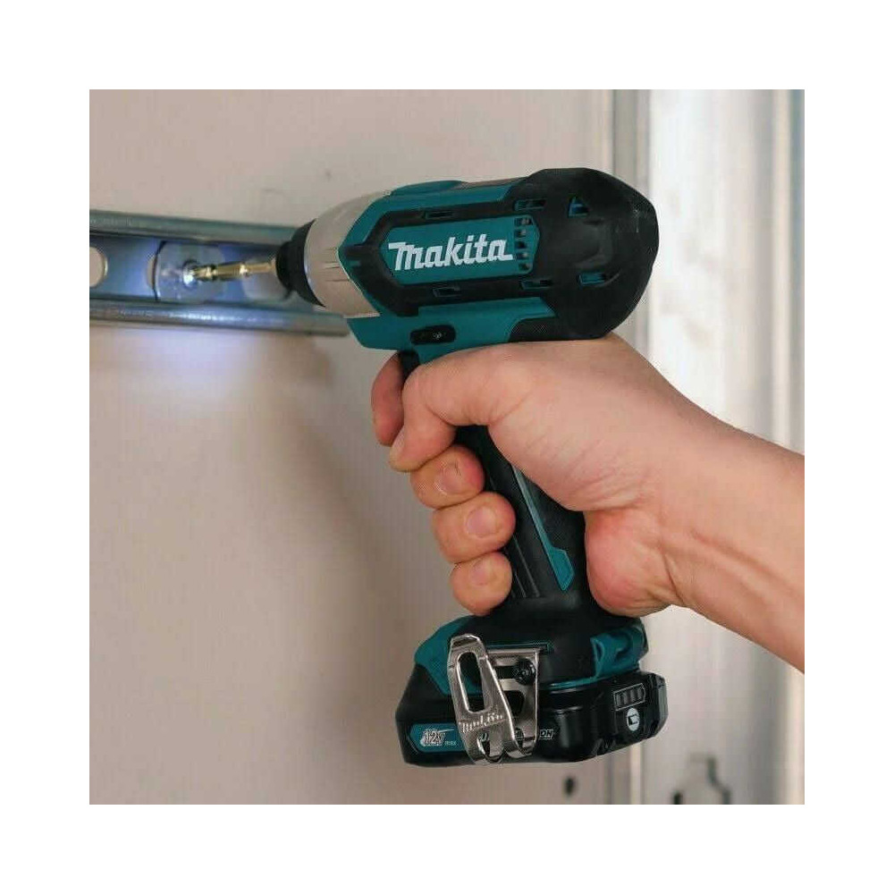Pack outils 12V DF333D TD110D 2X40AH en makpac Makita CLX224SMJ