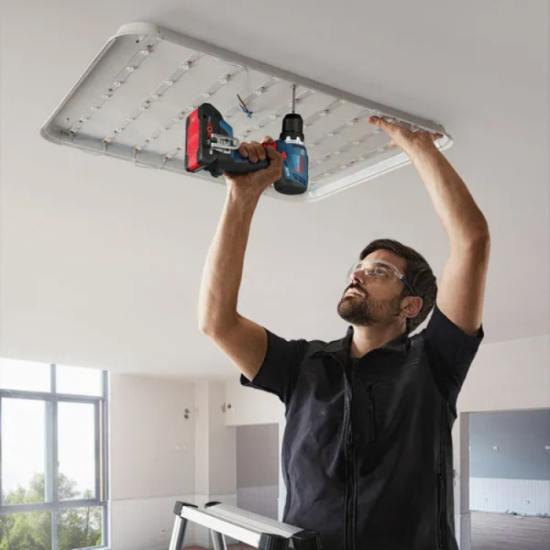 Pack 4 outils 18V 2X50AH 1X55 ah en coffret Bosch 0615A500BJ