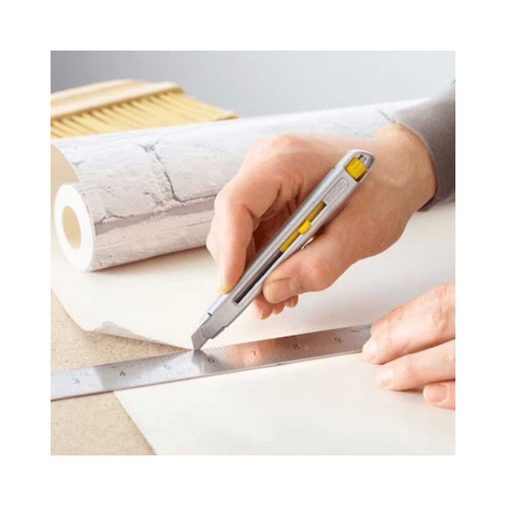 Cutter a lame secable interlock 9MM Stanley 0 10 095