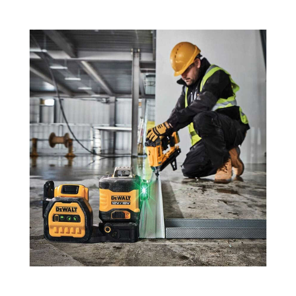 Niveau laser multi lignes vert Dewalt DCE089D1G18