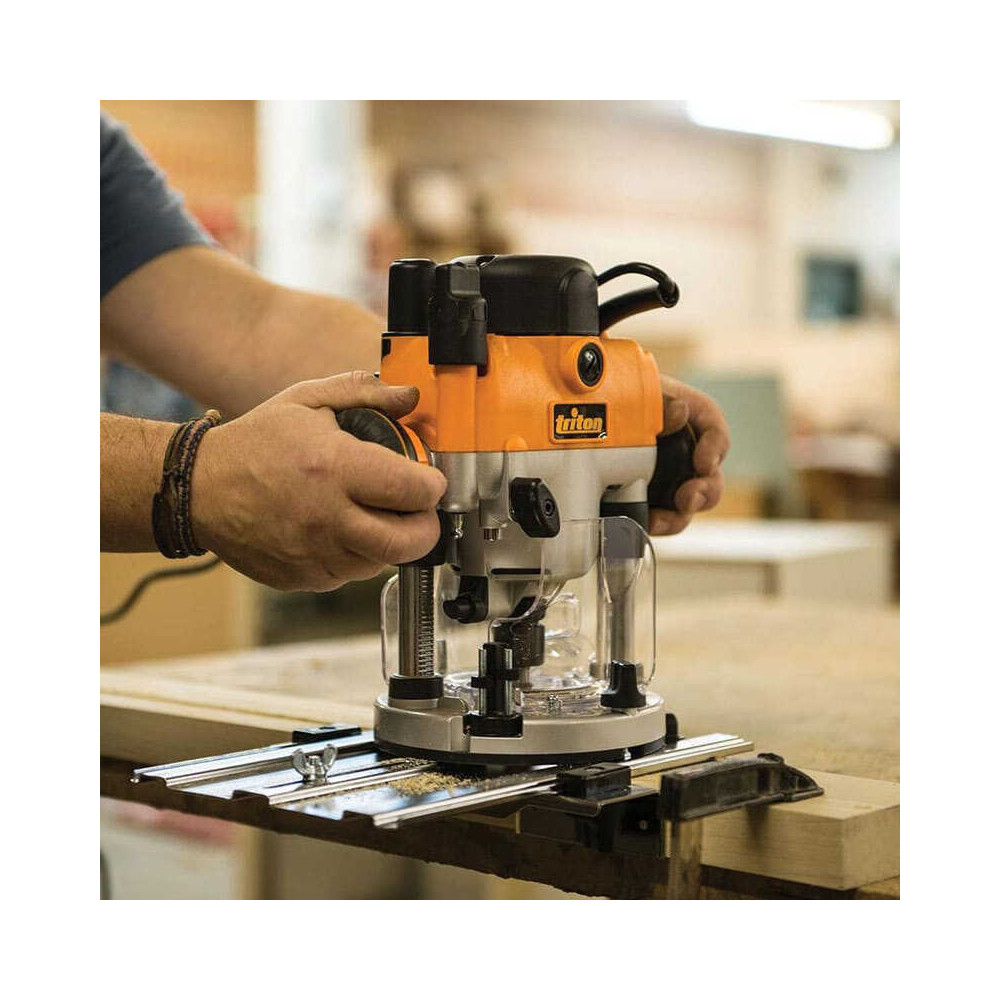 Defonceuse de precision bi mode plongeante 1400W MOF001 triton 330085