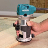 Defonceuse affleureuse Makita RT0700C