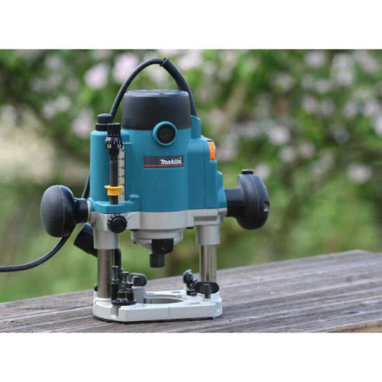 Defonceuse Makita RP1110CJ