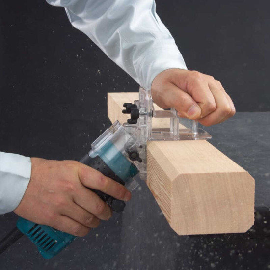 Affleureuse Makita 3710