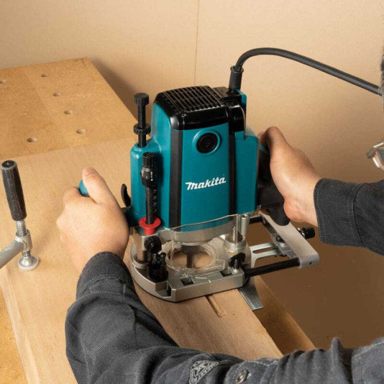 Defonceuse electrique 12MM 1850W Makita RP1802XJ