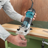 Affleureuse filaire 6 mm 530 w en makpac Makita 3712J