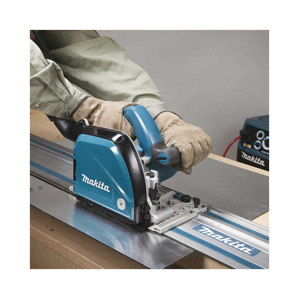 Fraiseuse plaque alumiium Makita CA5000XJ