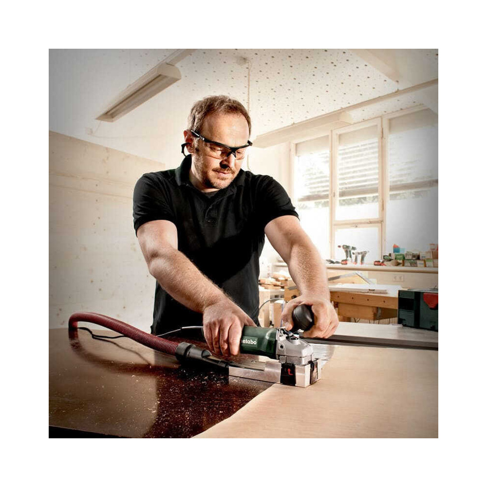 Fraiseuse a bois speciale renovation Metabo lf 724 s