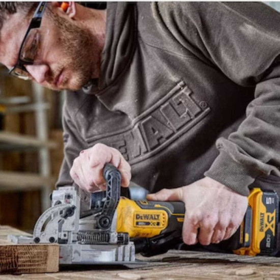 Fraiseuse a lamelles sans fil 18V xr Dewalt DCW682NT xj