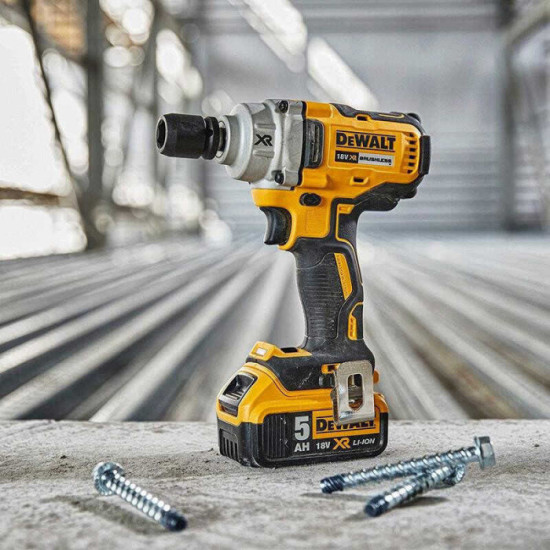 Boulonneuse DeWalt DCF894P2 2x5,0 Ah au prix HT