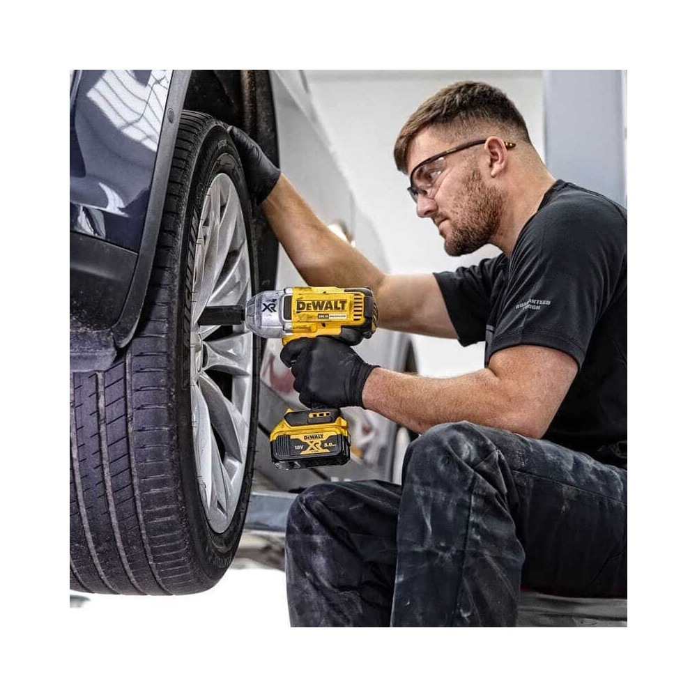 Boulonneuse DeWalt DCF899N-XJ 18V XR 950 Nm au prix HT