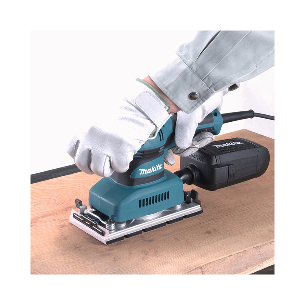 Ponceuse orbitale 190 w 93 x 228MM Makita BO3710