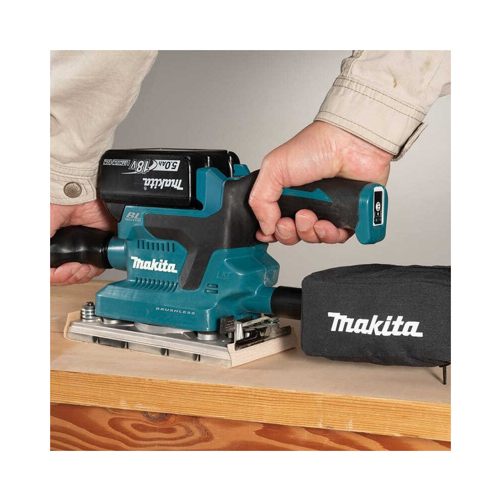 Ponceuse vibrante Makita DBO381ZJU 18V LXT au prix HT