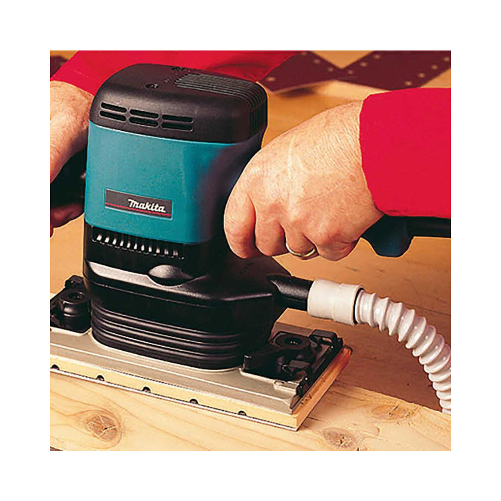 Ponceuse vibrante Makita 9046 au prix HT