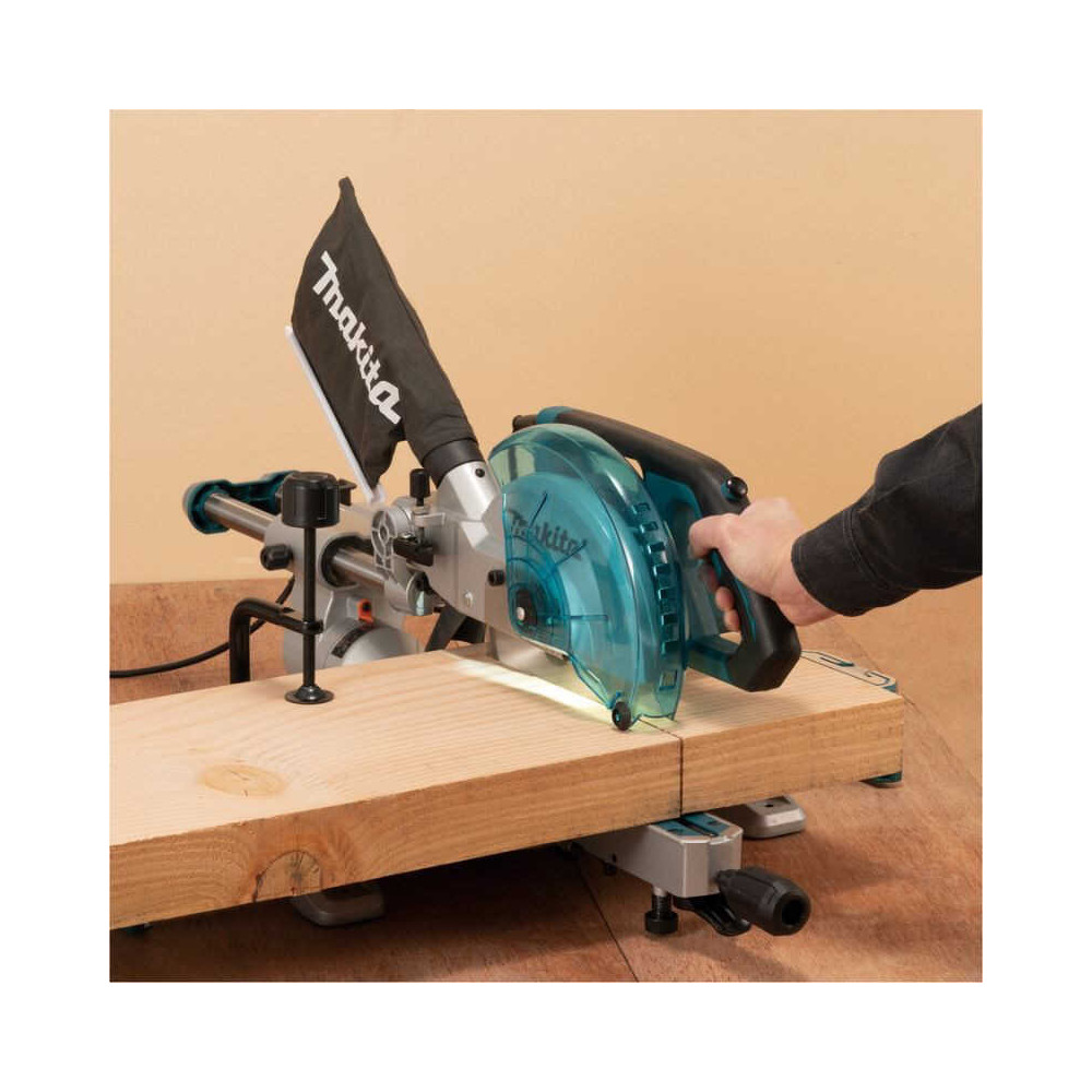 Scie radiale 1200W O216MM Makita LS0816F