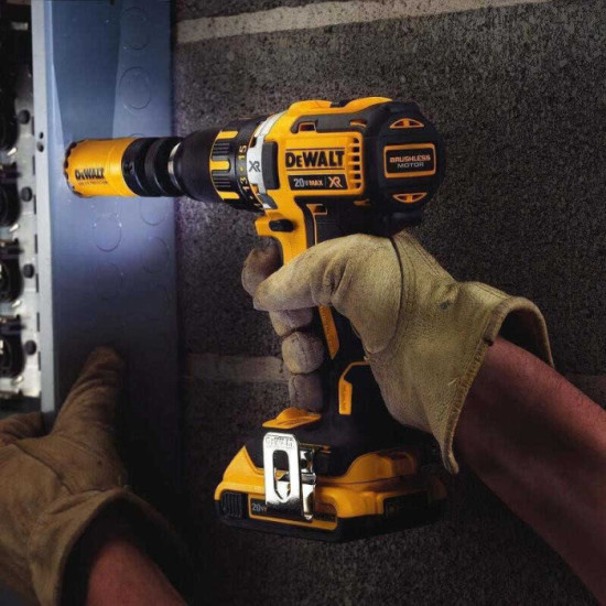 Perceuse visseuse 18V xr brushless Dewalt DCD790D2