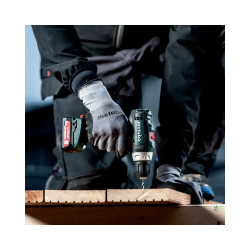 Perceuse visseuse 12V 2X2AH avec accessoires powermaxx bs 12 set Metabo 601036870