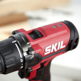 Perceuse visseuse 20V 2X20 ah en valise skil DD1E3008HB