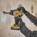 Perceuse a percussion 18V powerstack Dewalt DCD999H2T