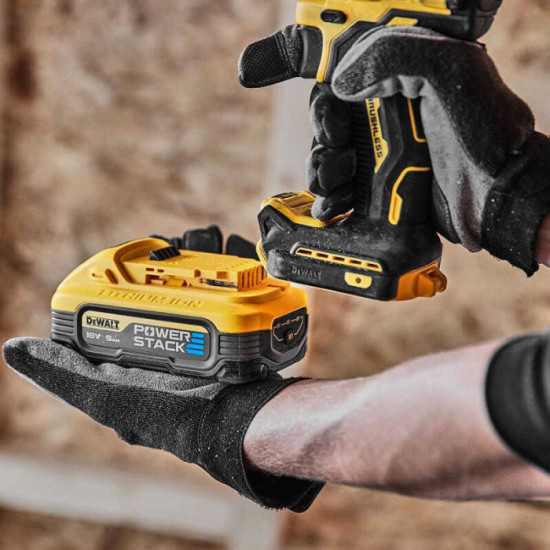 Perceuse a percussion 18V powerstack Dewalt DCD805H2T qw
