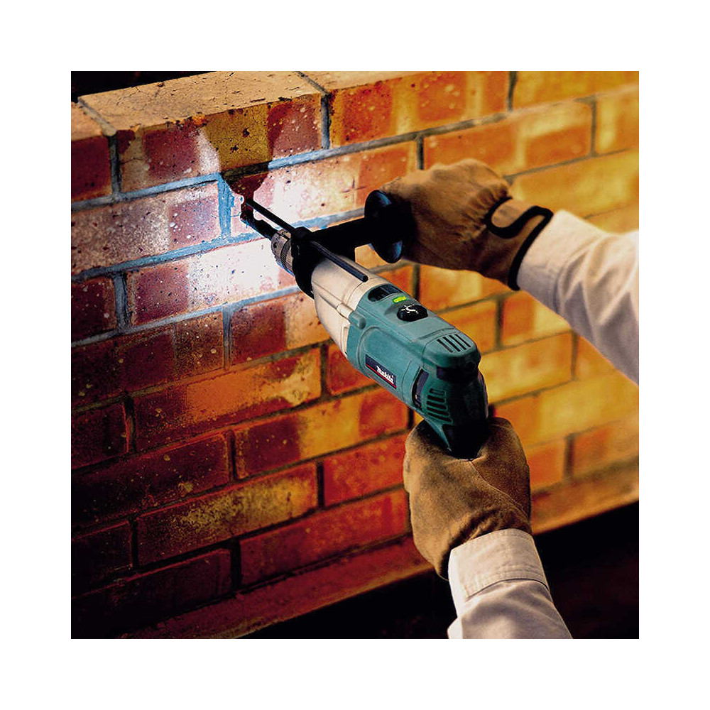 Perceuse a percussion Makita HP2071FJ