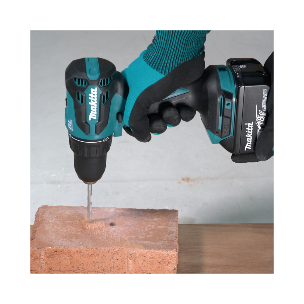 Perceuse visseuse a percussion 18V lxt O13 mm 2X30AH chargeur en makpac Makita DHP490SFJ