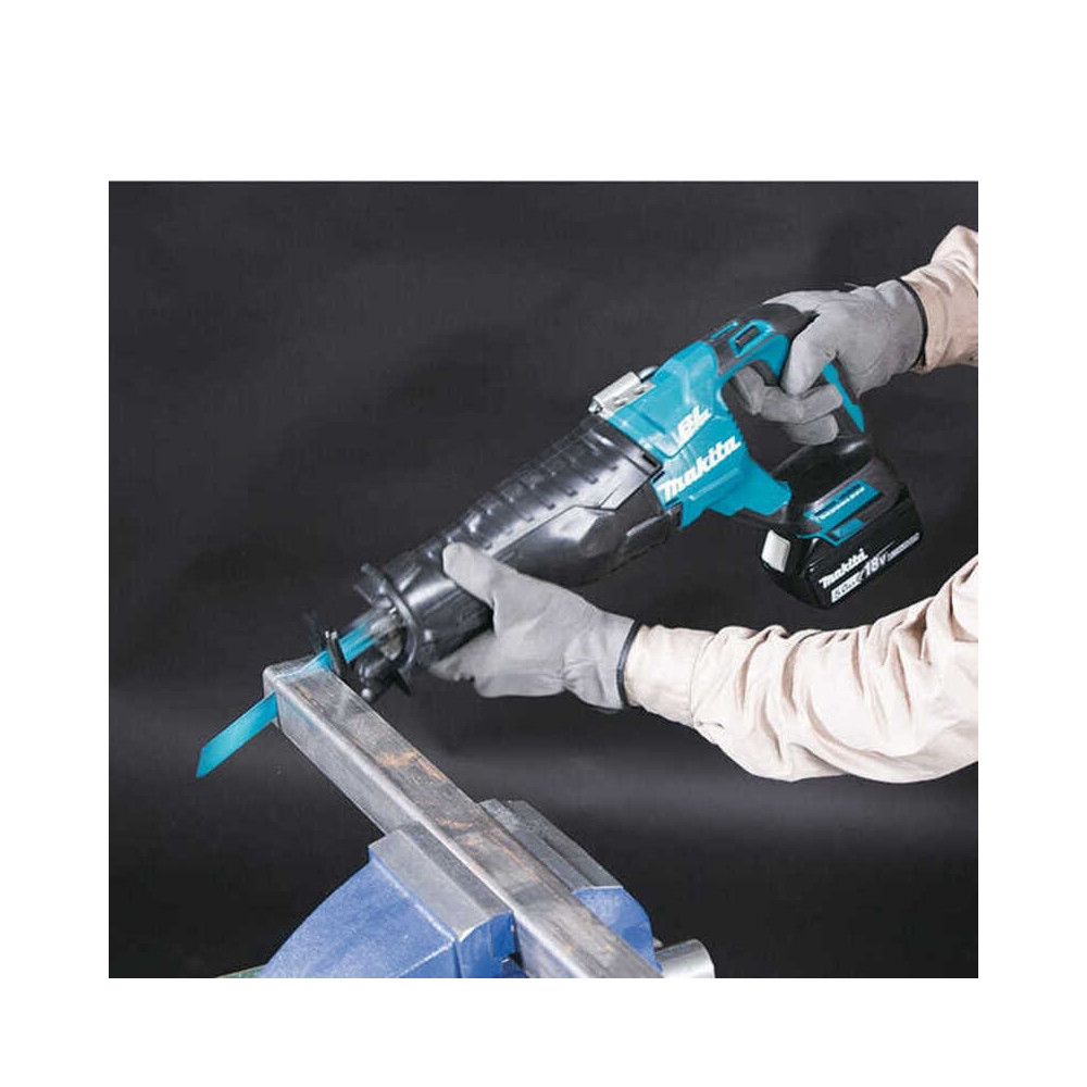 Scie sabre Makita DJR187RTE