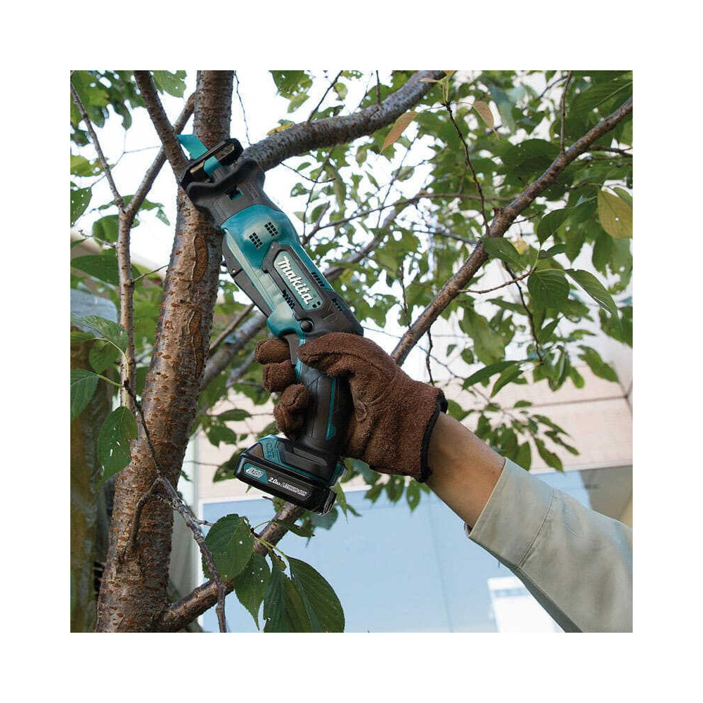 Scie sabre 12V lxt Makita JR103DSMJ