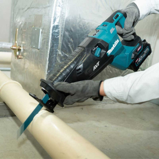 Scie sabre 40V xgt produit seul Makita JR002GZ