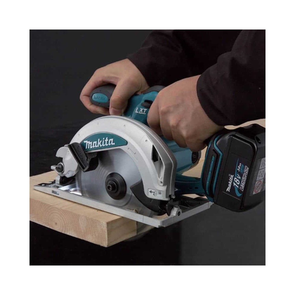 Scie circulaire Makita DHS680RFJ
