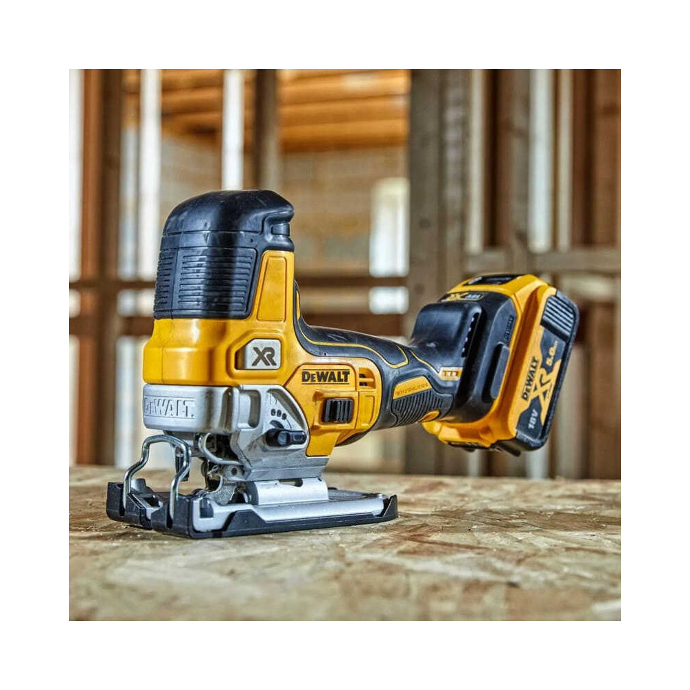 Scie sauteuse 18V xr en tstak Dewalt DCS335P2