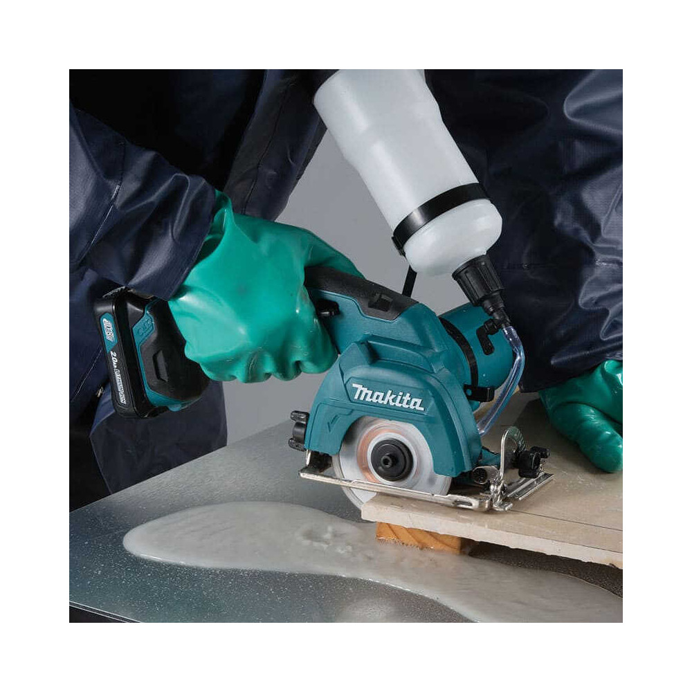Scie a diamant Makita CC301DSMJ