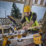 Scie a onglets radiale 18V 184MM Dewalt DCS365M2