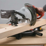 Scie a onglet 1500W O255 mm Makita M2300