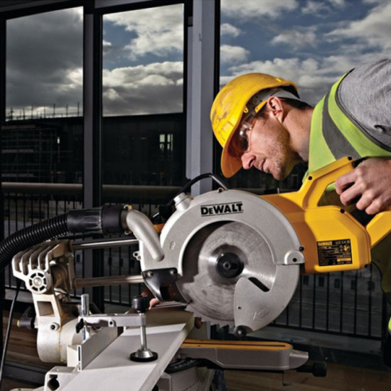 Scie a onglet radiale 1850W O250MM Dewalt DWS778 qs