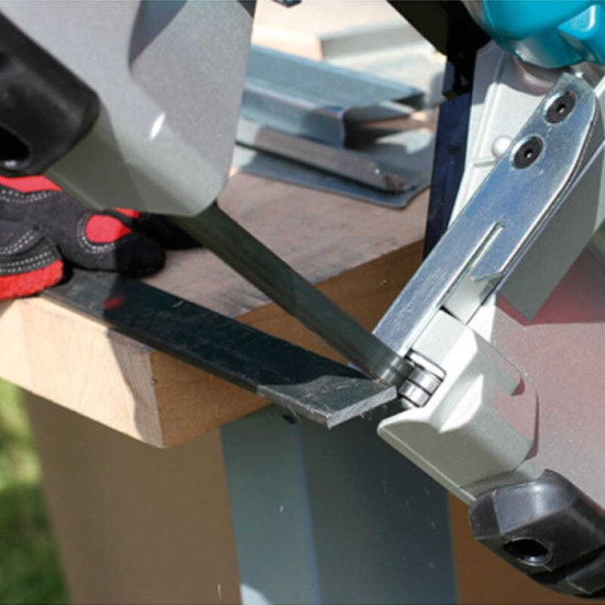 Scie a ruban Makita DPB180Z