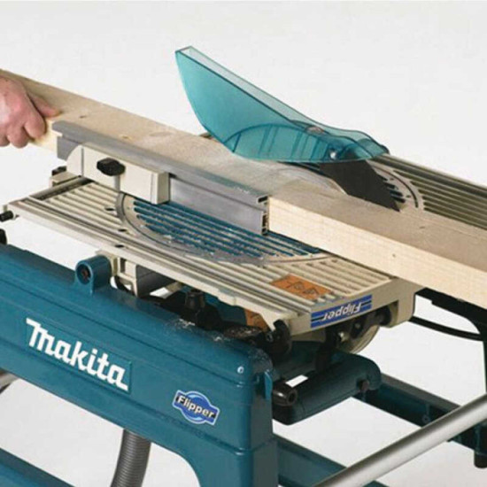 Scie sur table Makita LF1000