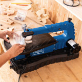 Scie a chantourner vitesse de coupe variable de 550 a 1500MIN deco switch scheppach 5901409901