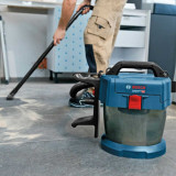 Aspirateur 18V classe l produit seul gas 18V 10 l avec roulettes Bosch 06019C6302