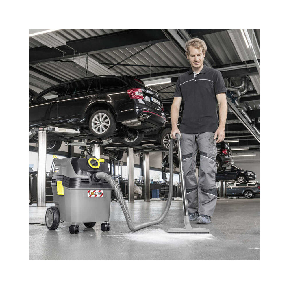 Aspirateur eau et poussieres nt 30 1 ap l Kärcher 11482210