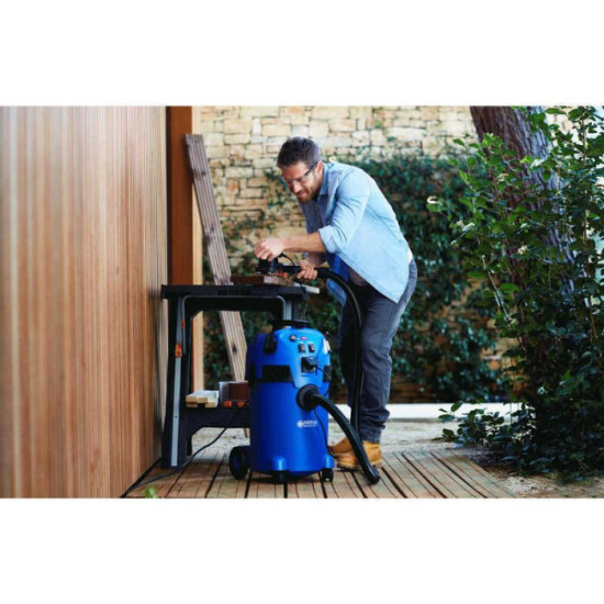 Aspirateur multi ii 30 t inox 1400W avec reservoir de 30L nilfisk 18451553
