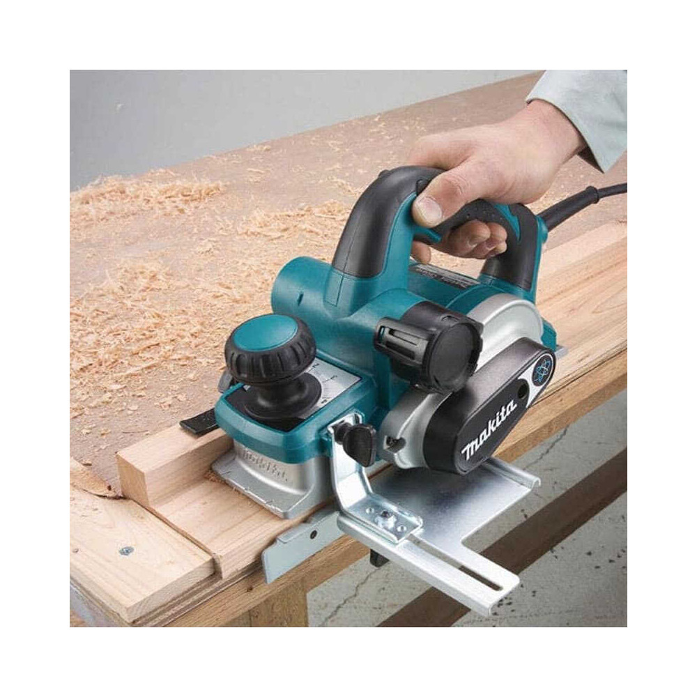 Rabot Makita KP0810CJ