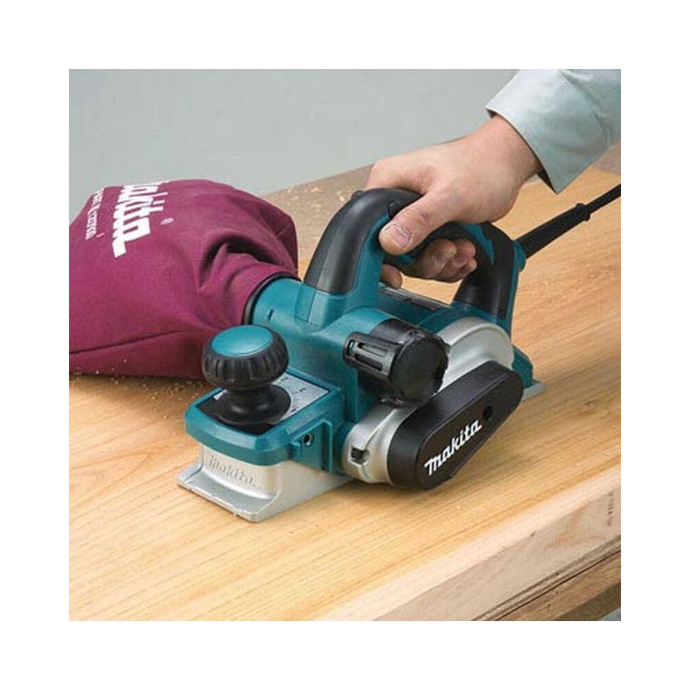 Rabot Makita KP0810CJ