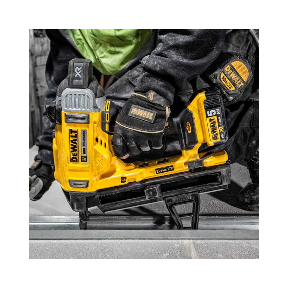 Cloueur a beton xr 18V solo Dewalt DCN890N xj