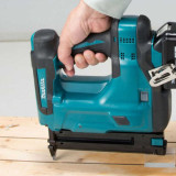 Cloueur Makita DBN500Z