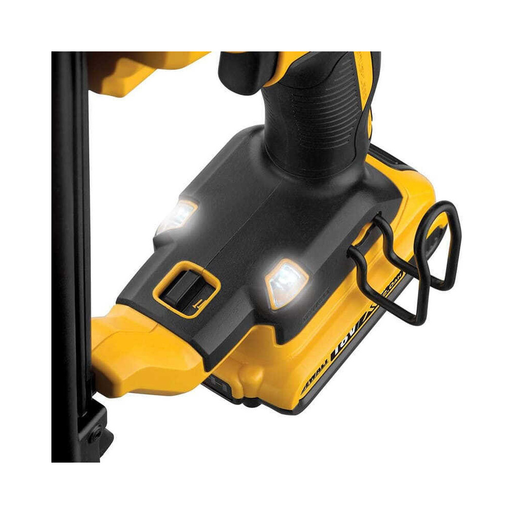 Cloueur de finition sans fil 18V Dewalt DCN680D2