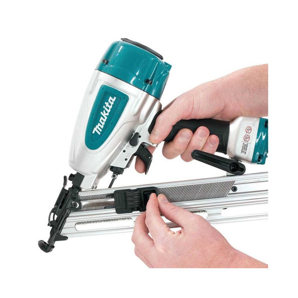 Cloueur pneumatique Makita AF635